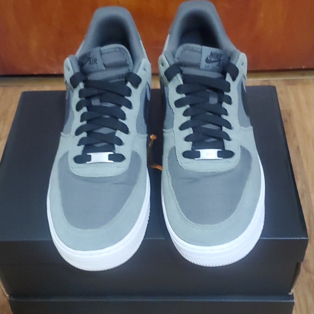 Nike Air Force1 low size 13